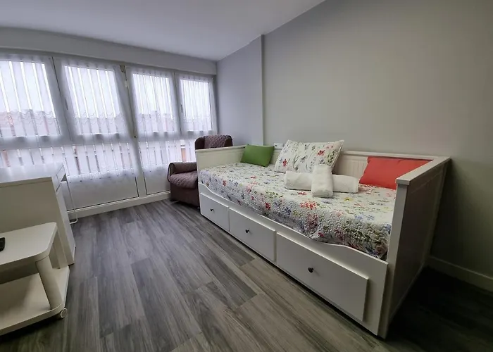 153a 3 Barrio De La Arena Con Parking By R2r Consulting *