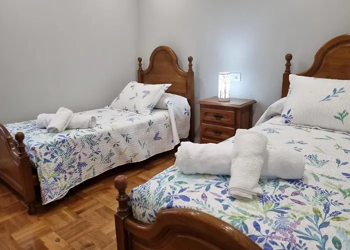 153a 3 Barrio De La Arena Con Parking By R2r Consulting *