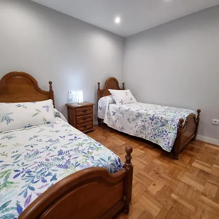 R2r - 3 Barrio De La Arena Con Parking - 153a Daire