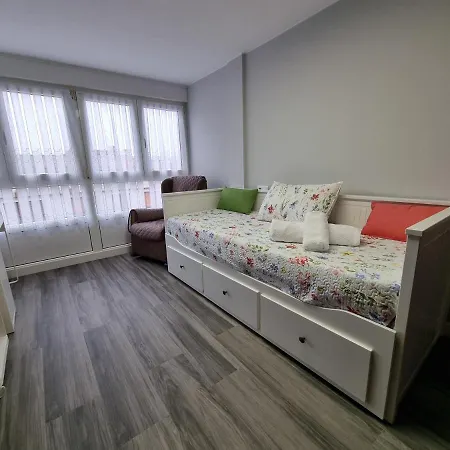 R2r - 3 Barrio De La Arena Con Parking - 153a *