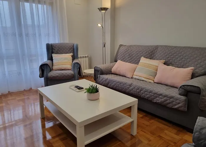 Apartment 153a 3 Barrio De La Arena Con Parking By R2r Consulting *