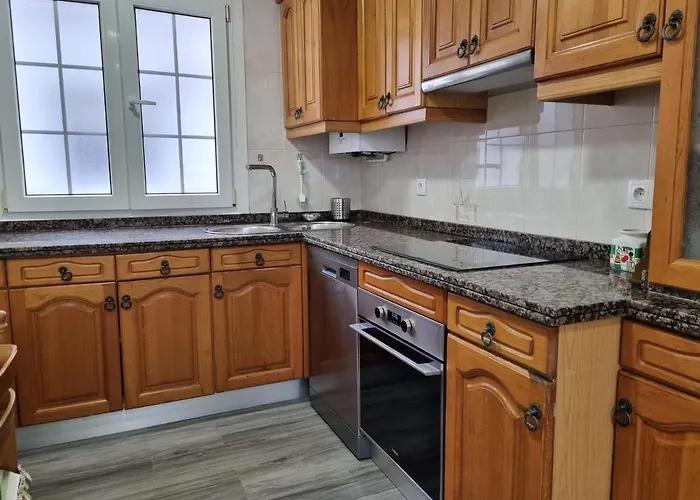 153a 3 Barrio De La Arena Con Parking By R2r Consulting גיחון